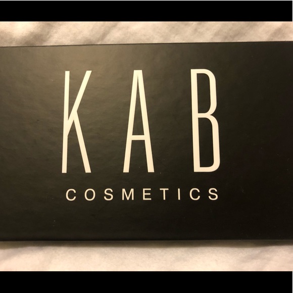 KAB cosmetics - Picture 1 of 2